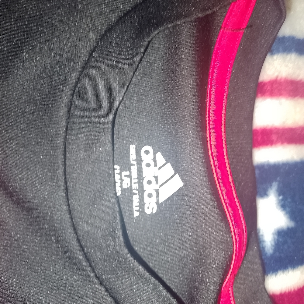 Adidas bundle size medium/large - Picture 4 of 7